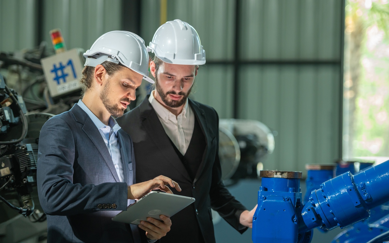 Digital Transformation in Industrial & Mid-Sized Enterprises